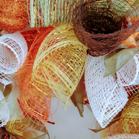 Fall Themed "Thankful" Wreath - Picture 7 of 9